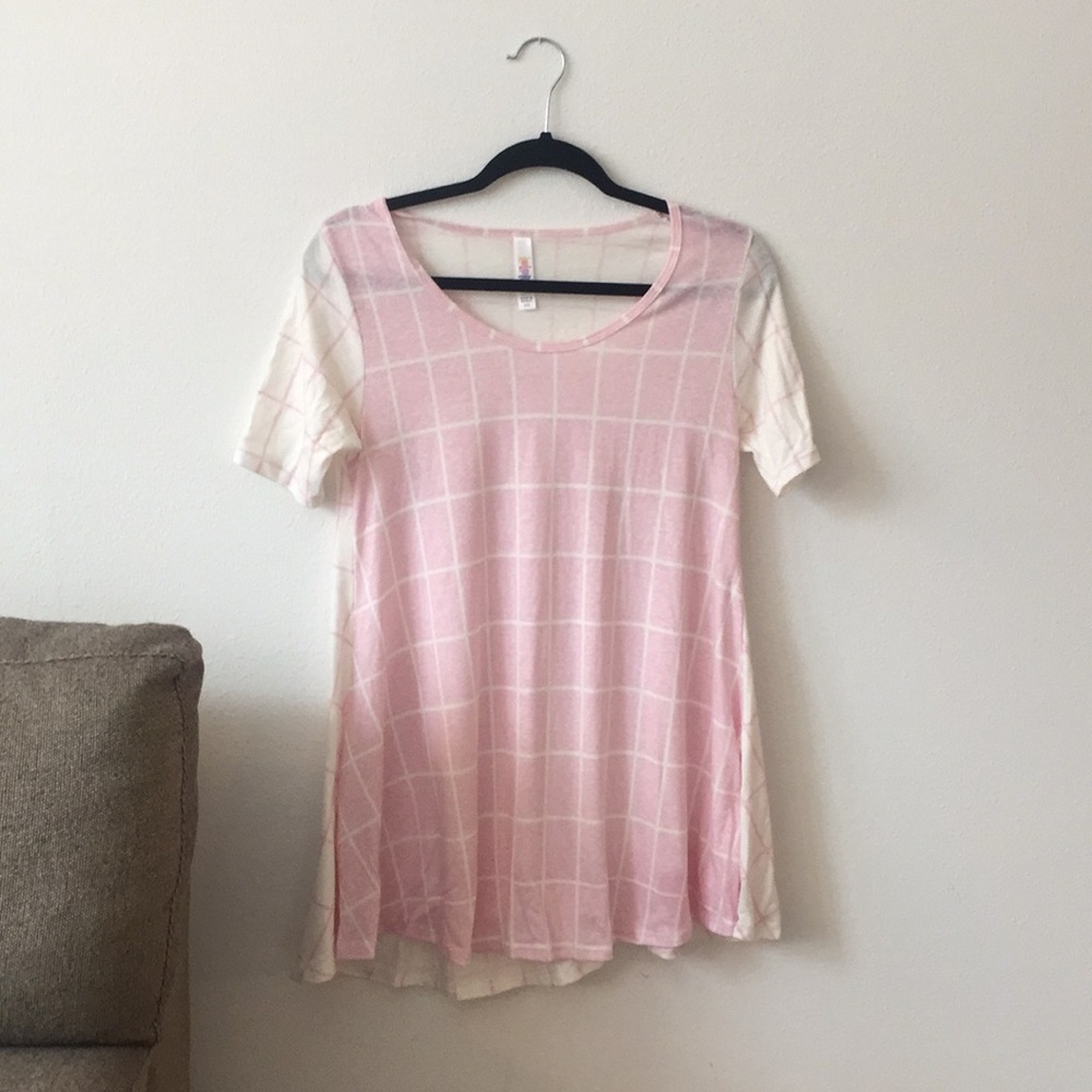 Lularoe Pink & White Windowpane “Perfect T”